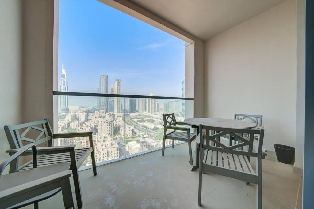 Burj Khalifa View - 2Br And Maid - Downtown Daire Dubai Dış mekan fotoğraf