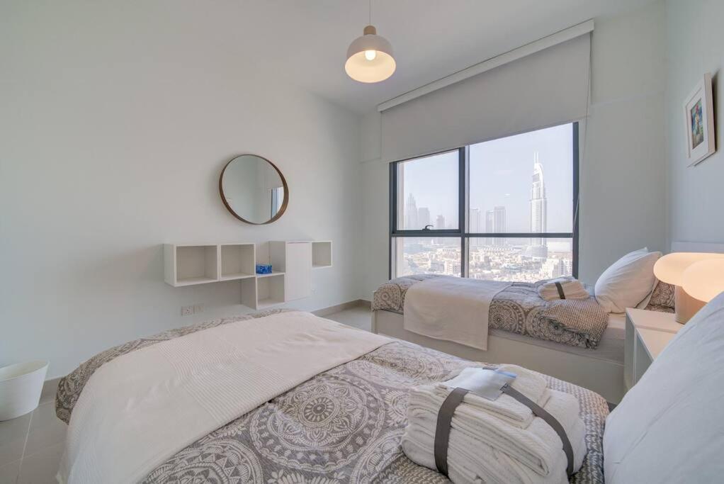 Burj Khalifa View - 2Br And Maid - Downtown Daire Dubai Dış mekan fotoğraf